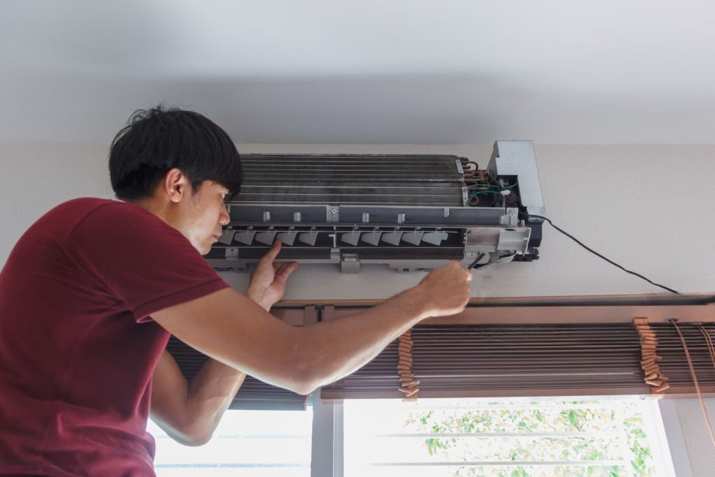 Wall-Mounted Split AC Servicing – One-Time Package 